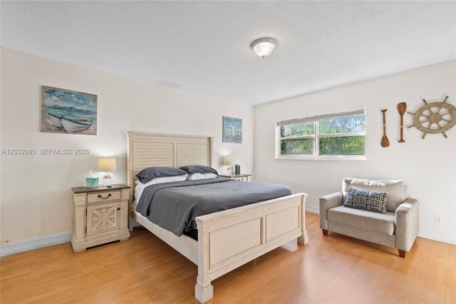 2424 NE 9th Street 207, Fort Lauderdale, FL 33304