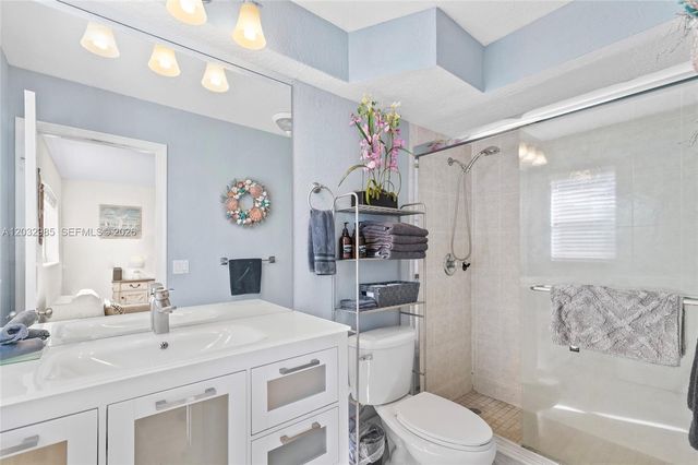 2424 NE 9th Street 207, Fort Lauderdale, FL 33304