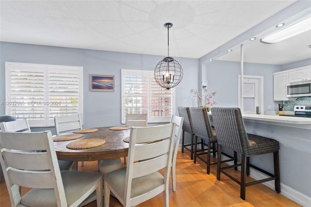 2424 NE 9th Street 207, Fort Lauderdale, FL 33304