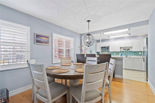 2424 NE 9th Street 207, Fort Lauderdale, FL 33304