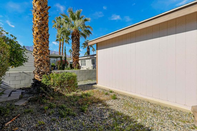 162 Hilligoss Drive, Cathedral City, CA 92234