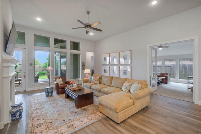 4514 Windy Oaks Drive, Fulshear, TX 77441