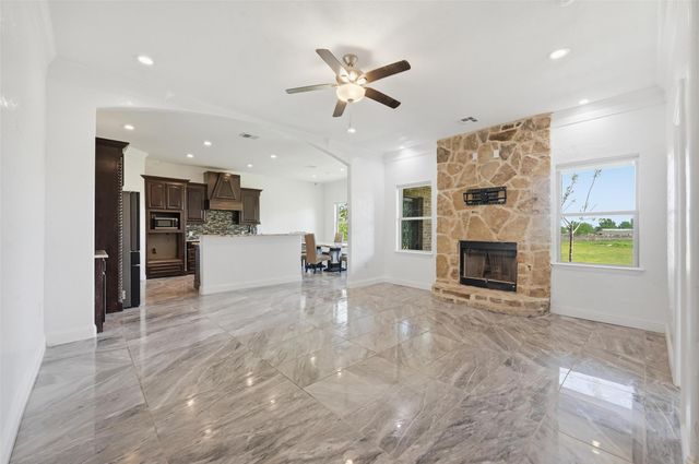 8532 Reese Road, Alvarado, TX 76009
