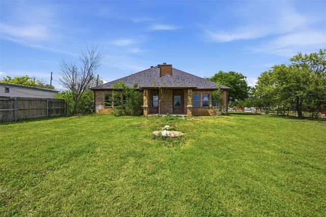 8532 Reese Road, Alvarado, TX 76009