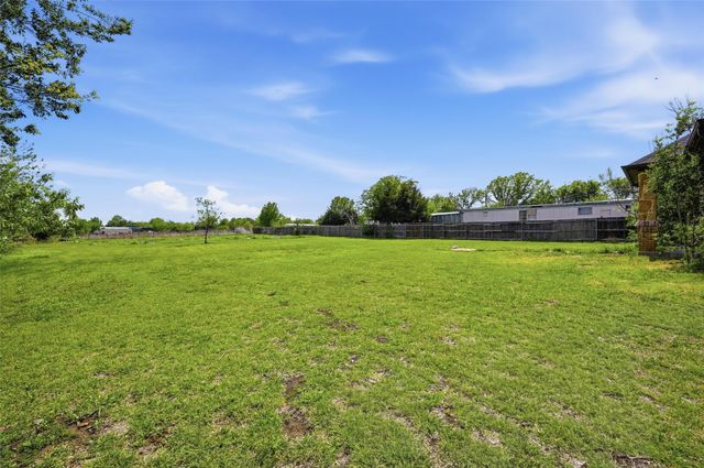 8532 Reese Road, Alvarado, TX 76009