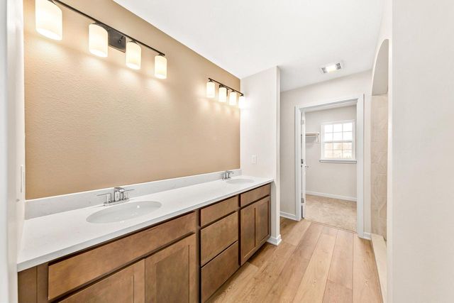 2264 Ravenswood ROAD, Burlington, WI 53105