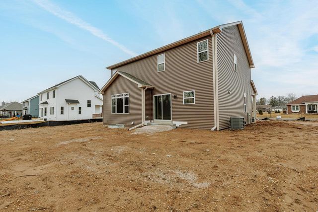 2264 Ravenswood ROAD, Burlington, WI 53105