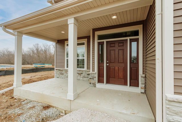 2264 Ravenswood ROAD, Burlington, WI 53105