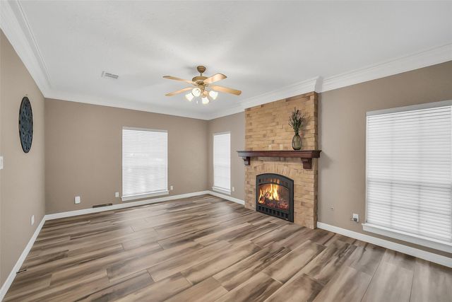 2411 Oaks Forks Drive, Houston, TX 77339
