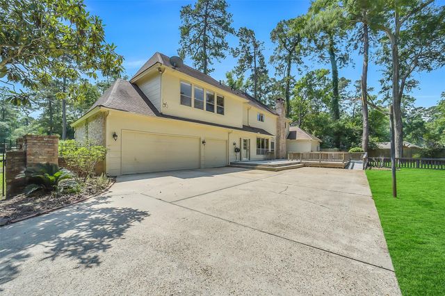 2411 Oaks Forks Drive, Houston, TX 77339