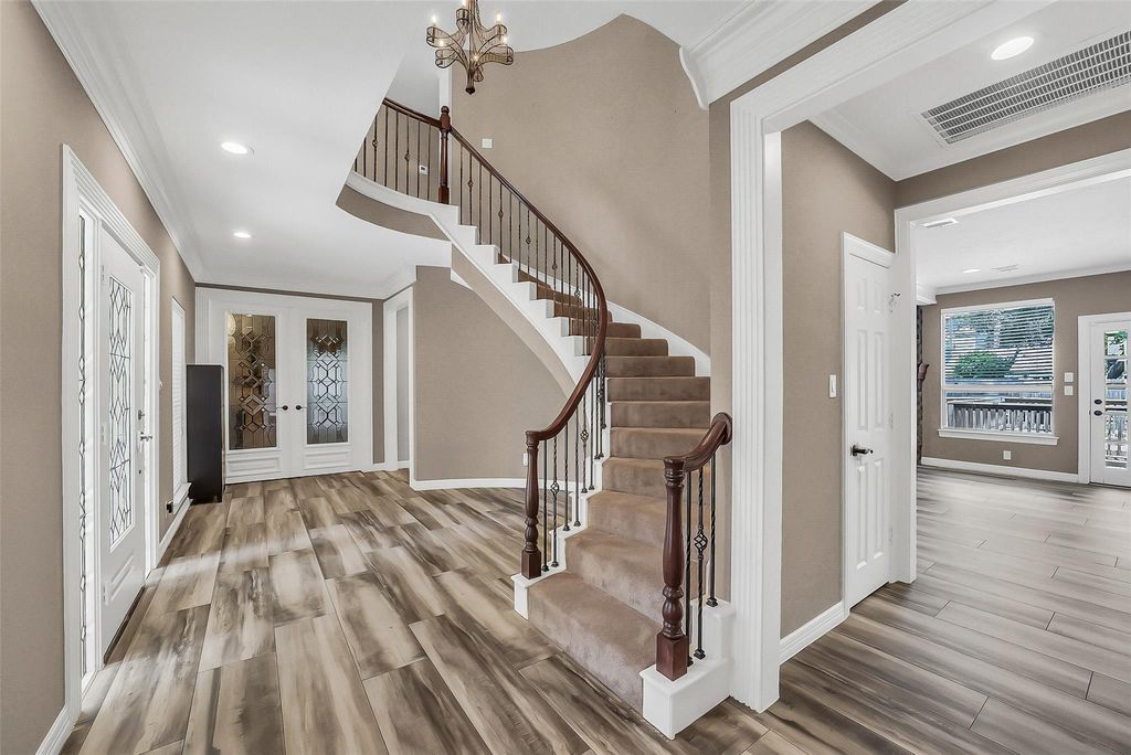 2411 Oaks Forks Drive, Houston, TX 77339