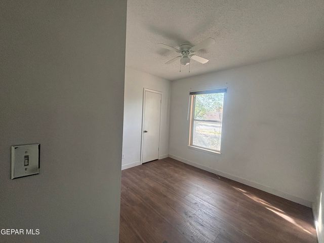 320 ARBOLES Drive, El Paso, TX 79932