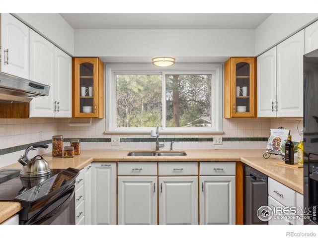 6174 Brigadoon Court, Longmont, CO 80503