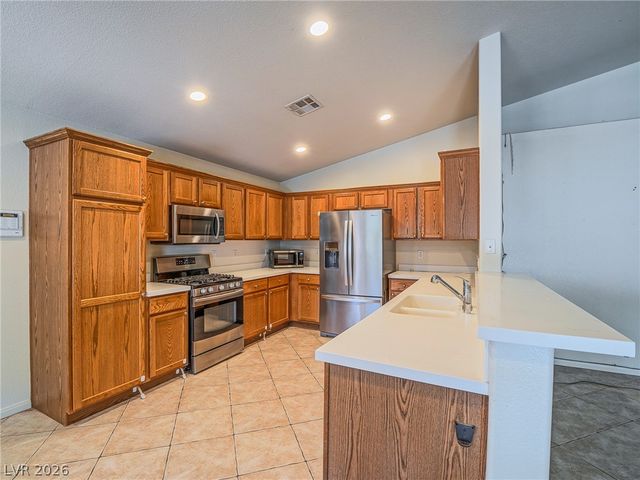 3695 Waynesvill Street, Las Vegas, NV 89122