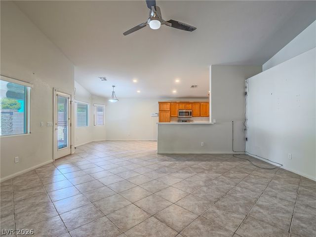 3695 Waynesvill Street, Las Vegas, NV 89122
