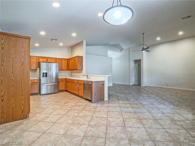3695 Waynesvill Street, Las Vegas, NV 89122
