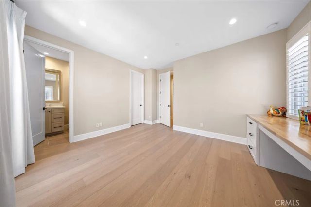 163 Summerland, Irvine, CA 92602