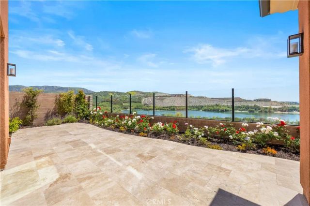 163 Summerland, Irvine, CA 92602