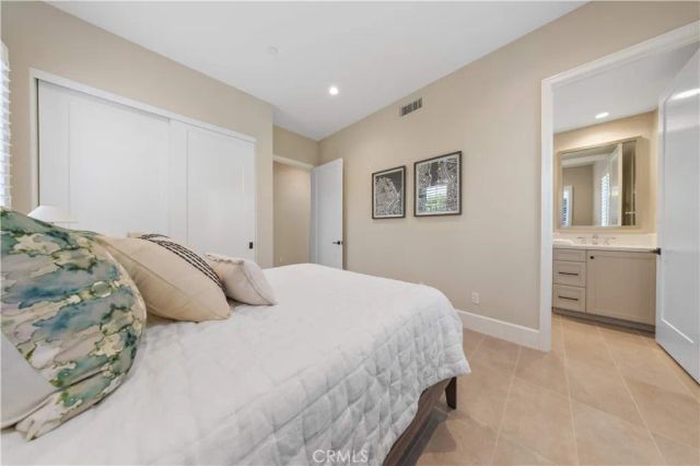 163 Summerland, Irvine, CA 92602