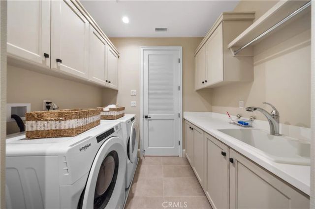 163 Summerland, Irvine, CA 92602