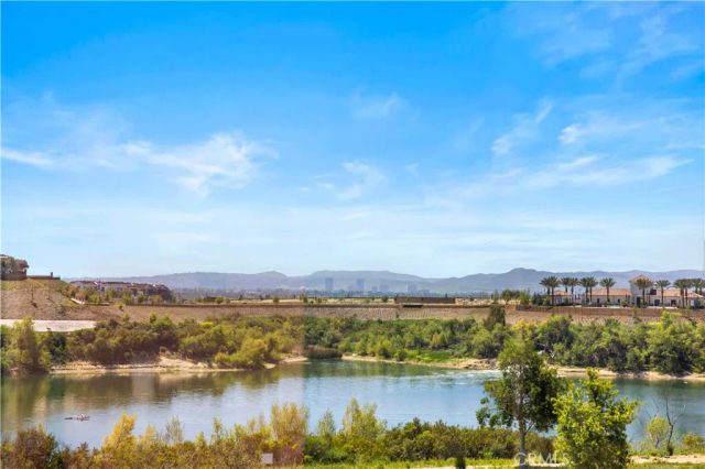 163 Summerland, Irvine, CA 92602