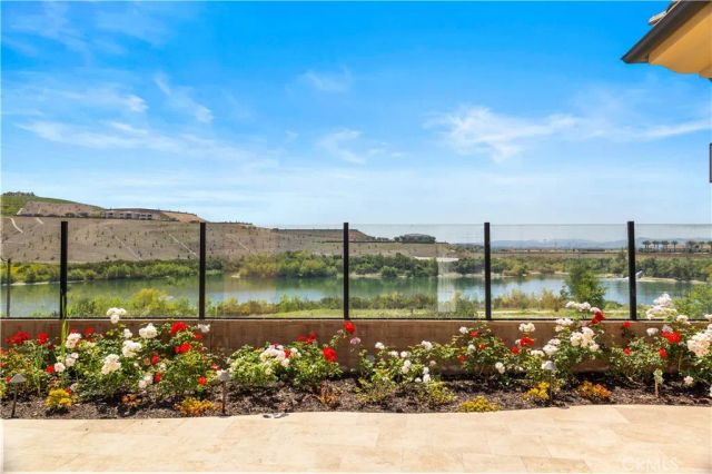 163 Summerland, Irvine, CA 92602