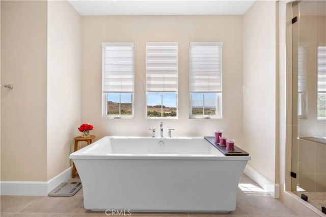 163 Summerland, Irvine, CA 92602