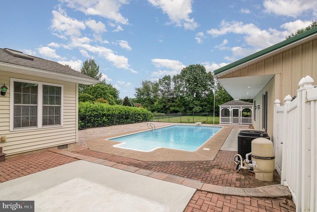 161 BRINDLE RD, Mechanicsburg, PA 17055