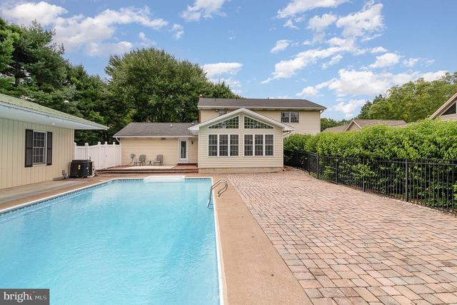 161 BRINDLE RD, Mechanicsburg, PA 17055