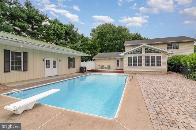 161 BRINDLE RD, Mechanicsburg, PA 17055