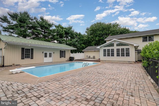 161 BRINDLE RD, Mechanicsburg, PA 17055