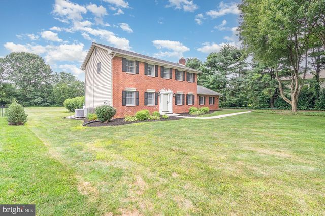 161 BRINDLE RD, Mechanicsburg, PA 17055