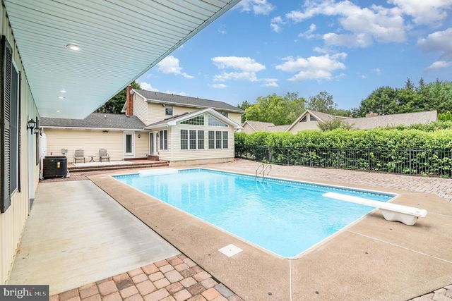 161 BRINDLE RD, Mechanicsburg, PA 17055
