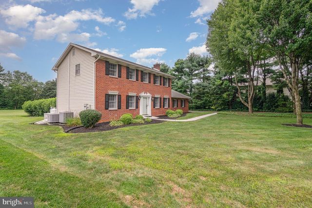 161 BRINDLE RD, Mechanicsburg, PA 17055