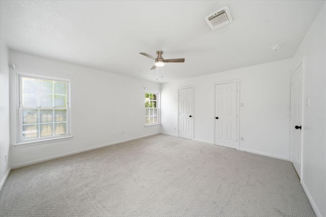 710 W 10th Street, Houston, TX 77008