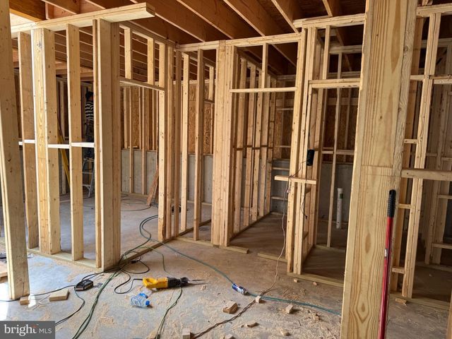 712 61ST AVE, Capitol Heights, MD 20743