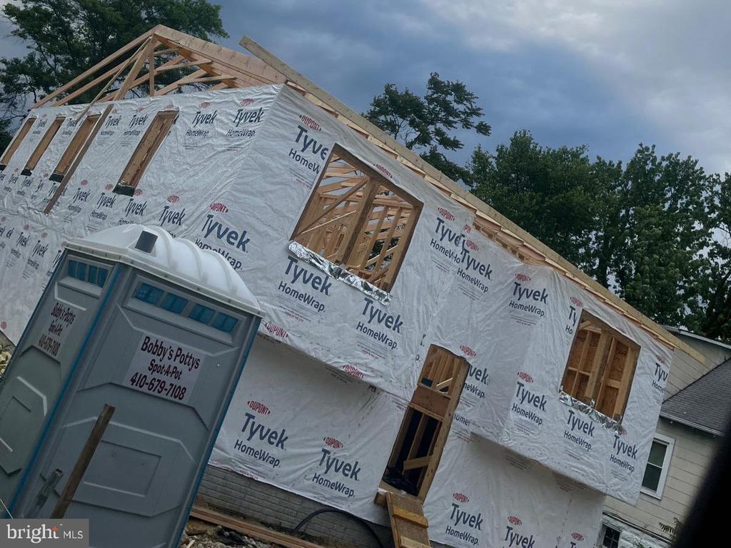 712 61ST AVE, Capitol Heights, MD 20743