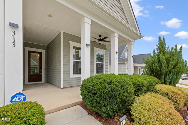313 Warm Wind Drive, Clayton, NC 27527