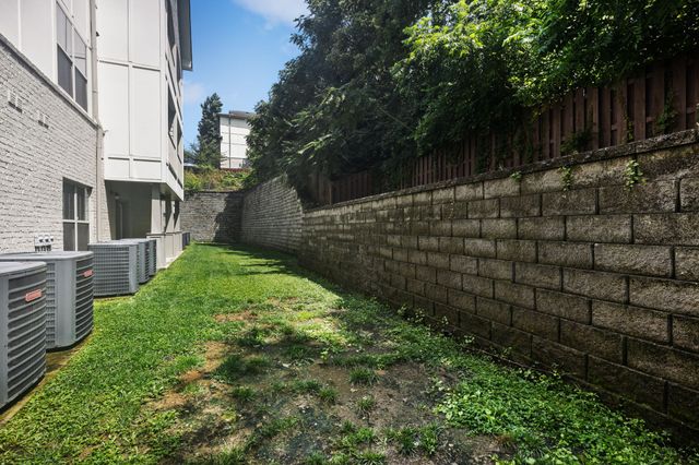 410 Rosedale Ave Apt 107, Nashville, TN 37211