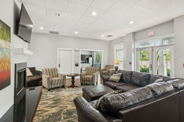 410 Rosedale Ave Apt 107, Nashville, TN 37211