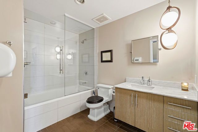 530 S Hewitt Street 533, Los Angeles, CA 90013