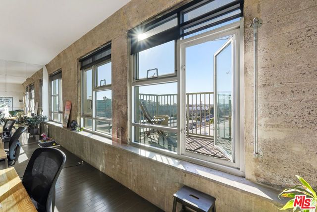 530 S Hewitt Street 533, Los Angeles, CA 90013