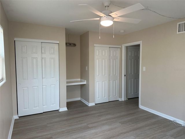334 33RD AVENUE N, St Petersburg, FL 33704