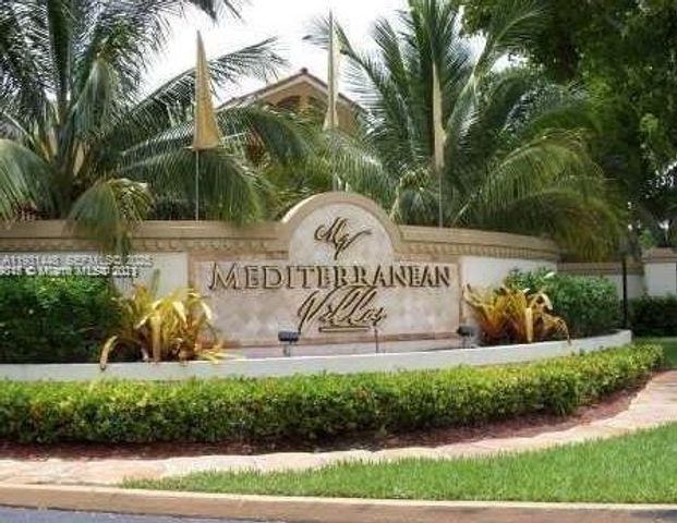 6280 NW 186th St 311, Hialeah, FL 33015