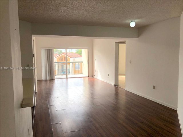 6280 NW 186th St 311, Hialeah, FL 33015