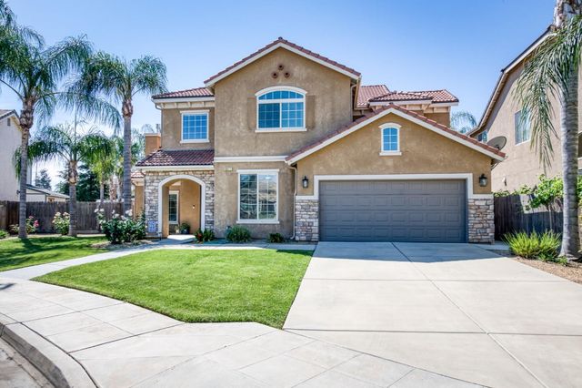 6977 E Michigan Avenue, Fresno, CA 93727