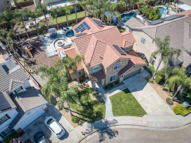 6977 E Michigan Avenue, Fresno, CA 93727