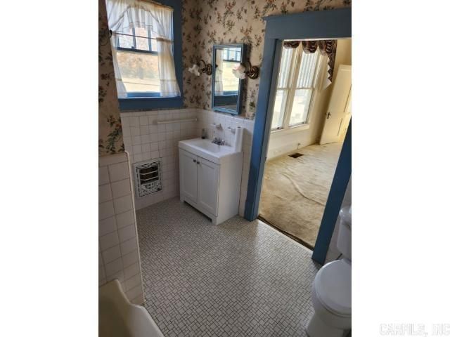 505 W Washington, Camden, AR 71701