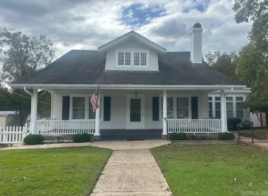 505 W Washington, Camden, AR 71701