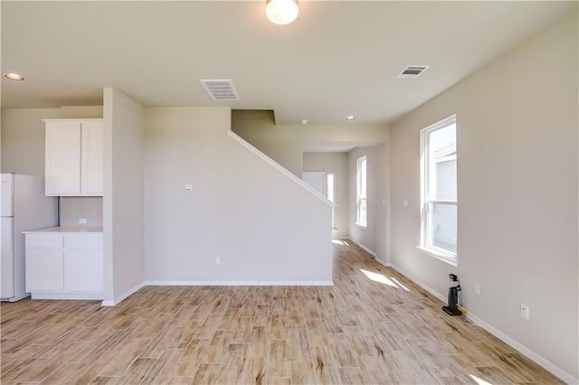 444 Delta CRST, Maxwell, TX 78656